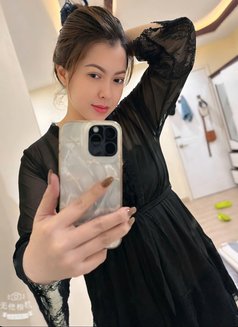 If fake service free - escort in Riyadh Photo 5 of 6