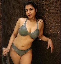 My Self Aaradhya Call Girl Service Avail - escort in Bangalore Photo 1 of 4