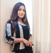 My Self Aaradhya Call - Acompañantes transexual in Noida