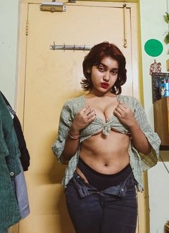 My Self Tanya Arora Call Girl Service - escort in Ahmedabad Photo 1 of 3