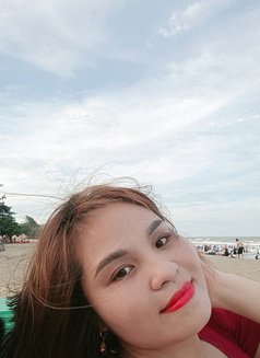 Acile - escort in Dubai Photo 1 of 8