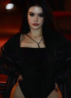 Myla - escort in İstanbul Photo 6 of 9