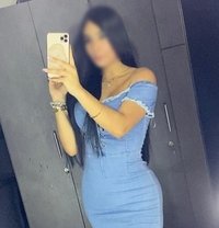 Myla - escort in Frankfurt