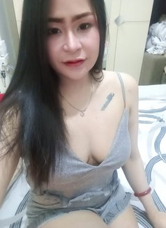 Mymin - puta in Doha Photo 6 of 7