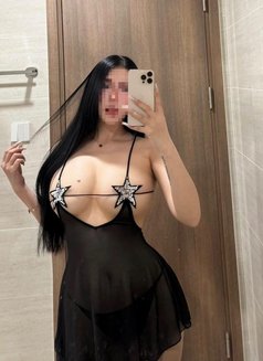 Mymy - escort in Bangalore Photo 11 of 14