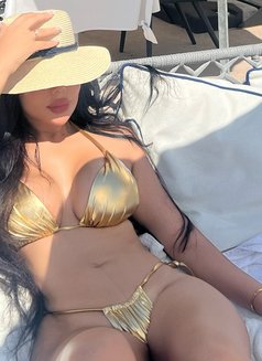 Mymy - Transsexual escort in Paris Photo 12 of 14
