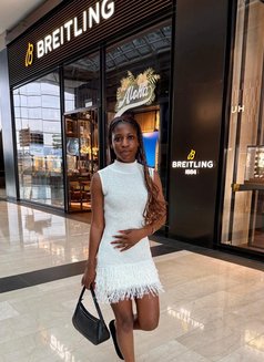 Myra - escort in Kathmandu Photo 2 of 3