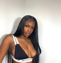 Myra From Andheri East - puta in Mumbai