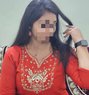 Myra Kapoor - escort in Hyderabad Photo 1 of 5