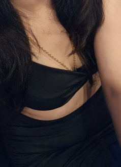 Myra - escort in Chandigarh Photo 5 of 8