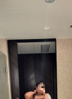 Myrah - escort in New Delhi Photo 2 of 2