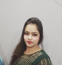 Myself Aaroni Sharma - puta in Gurgaon Photo 1 of 2