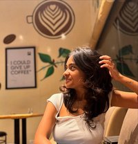 Myself Abhilasha Vip Tamil Girls Escort - puta in Chennai Photo 1 of 6