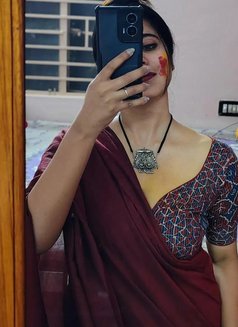 Myself Divya Safe and Secure Best Servic - escort in Chennai Photo 3 of 4