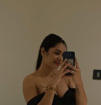 Myself Kanika Best Service Available - escort in Ahmedabad