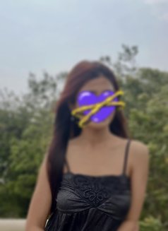 ꧁༒kavya 🦋(Meet & Cam)༒꧂ - puta in Hyderabad Photo 3 of 5