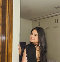 Myself Radhika. I Want to Meet Genuine G - escort in Bangalore