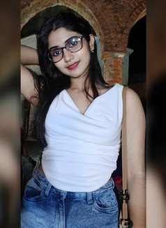 Myself Service Cash Payment - escort in Kolkata Photo 1 of 5