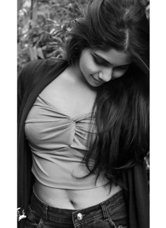 Myself Service Cash Payment - escort in Kolkata Photo 4 of 5
