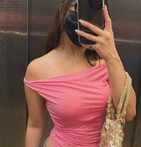 Myself Shreya Doorstep in Call 24×7 - escort in Chandigarh Photo 1 of 3