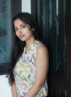 Myself Shreya Doorstep in Call 24×7 - escort in Chennai Photo 3 of 4