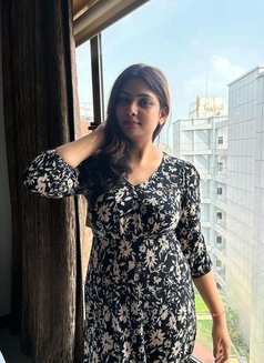 Myself Shreya Independen College Call Gi - escort in Coimbatore Photo 2 of 3