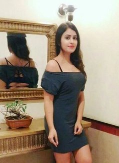 Myself Shreya Independen College Call Gi - escort in Thiruvananthapuram Photo 2 of 5