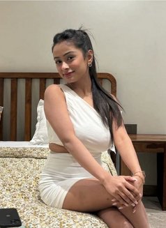 Myself Simran Call Girl Sarvice Availabl - puta in Bangalore Photo 2 of 2