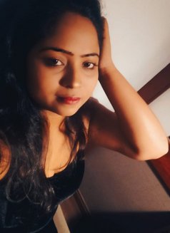 Mysore Real Meet With Genuine Models - puta in Mysore Photo 1 of 3