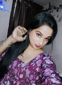 Mythili - Transsexual escort in Chennai Photo 3 of 10