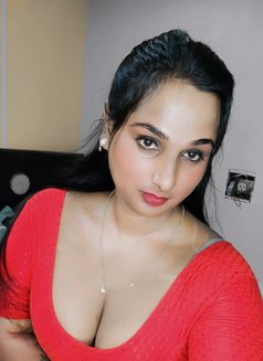 Mythili - Transsexual escort in Chennai Photo 10 of 10