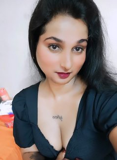 Mythili - Transsexual escort in Chennai Photo 6 of 6
