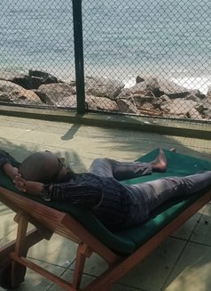 Mz41 - masseur in Colombo Photo 5 of 7