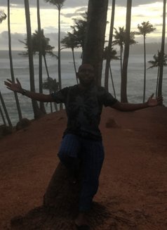 Mz41 - masseur in Colombo Photo 6 of 7