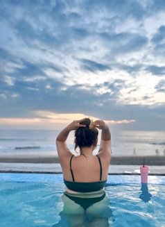 BBW GIRL ABD GOOD GIRL - puta in Bali Photo 5 of 5