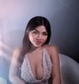 Na Re - escort in Hong Kong Photo 3 of 3