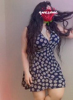 Naadiya/ Niroza/Rizmina moor lesbians - escort in Colombo Photo 14 of 22