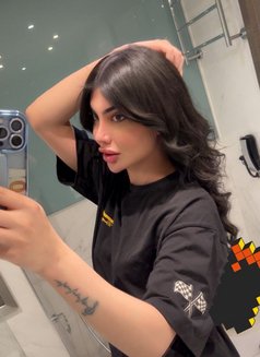 Naaia - Transsexual escort in Beirut Photo 3 of 4