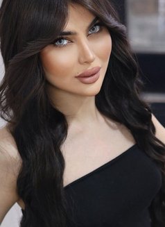 Naaia - Transsexual escort in Beirut Photo 4 of 4