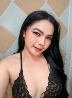 Naam Falaj - escort in Al Sohar Photo 2 of 5