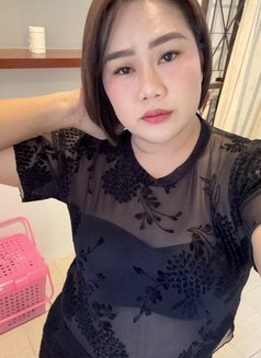 Naam - puta in Phuket Photo 2 of 5