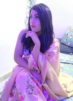 Naaz - masseuse in New Delhi Photo 6 of 11