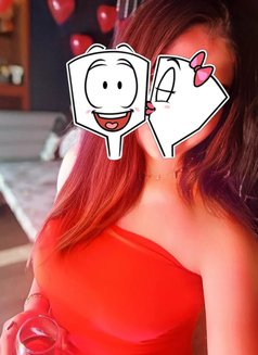 Naaz - escort in Mumbai Photo 1 of 6