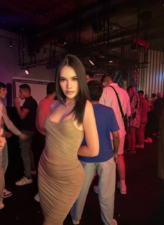 Nabee Big - Acompañantes transexual in Abu Dhabi Photo 9 of 9