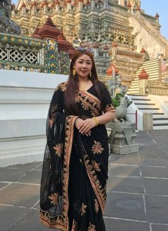 Nabee - puta in Bangkok Photo 7 of 7