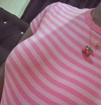 Nabeelah - puta in Yokosuka