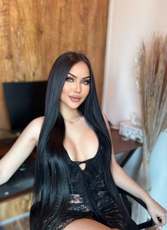 Nabi Ladyboy In downtown (Good Service ) - Acompañantes transexual in Dubai Photo 2 of 21