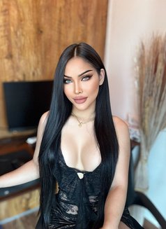 Nabi Ladyboy In downtown (Good Service ) - Acompañantes transexual in Dubai Photo 3 of 21