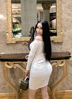 Nabi Ladyboy In downtown - Transsexual escort in Dubai Photo 5 of 21