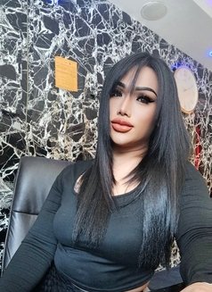 Nabi Nabi Ladyboy Top +Bottom - masseuse in Dubai Photo 5 of 5